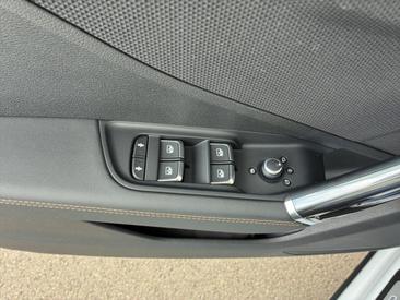 Audi Q2 30 TFSI — photo 21