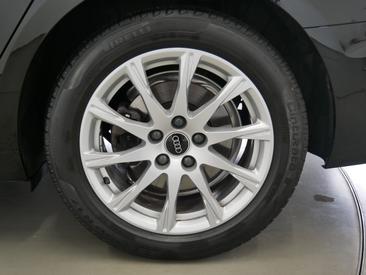 Audi A4 Avant 40 TDI Quattro — photo 18