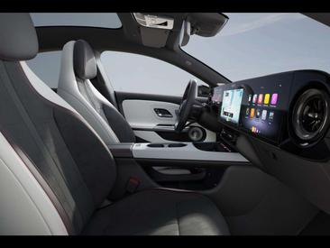 Mercedes CLA Berline 250 — photo 12