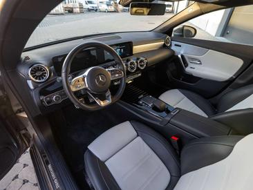 Mercedes CLA Berline 200 — photo 8