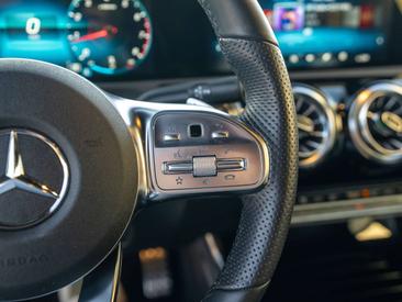 Mercedes CLA Berline 200 — photo 15