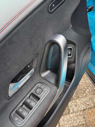 Mercedes CLA Berline 250 E — photo 12