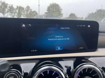 Mercedes CLA Berline 180 — photo 33