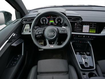 Audi A3 Break Surélevé TFSI E 40 E — photo 8