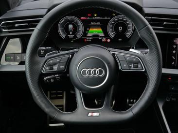 Audi A3 Break Surélevé TFSI E 40 E — photo 9