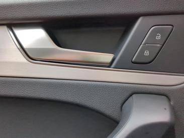 Audi Q5 50 TFSI E Quattro — photo 13
