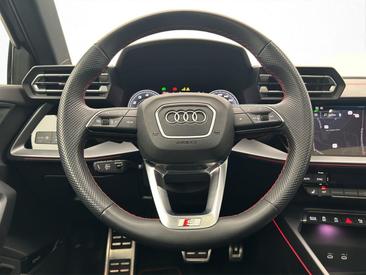 Audi S 3 Sportback TFSI — photo 8