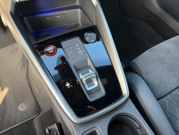Audi S 3 Sportback TFSI — photo 16