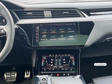 Audi Q8 E-tron E-tron 55 Quattro 300 KW — photo 11
