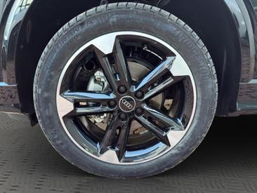 Audi Q2 35 TFSI — photo 19