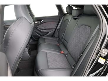 Audi A5 Avant 55 TFSI E Quattro — photo 11