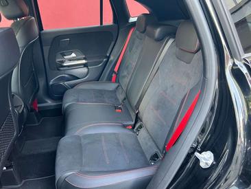 Mercedes GLA 35 4MATIC — photo 22