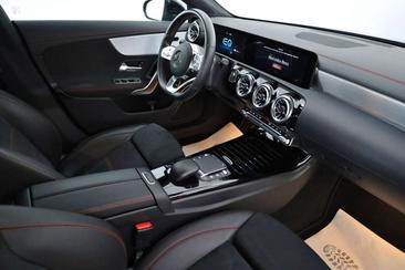 Mercedes CLA Berline 220 — photo 2
