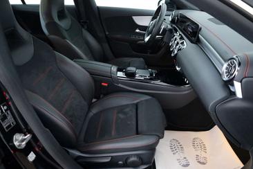 Mercedes CLA Berline 220 — photo 4