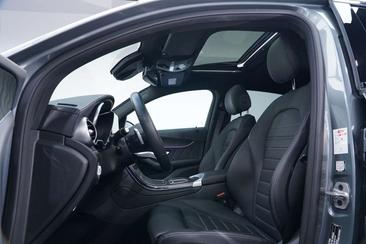 Mercedes GLC 300 D — photo 11