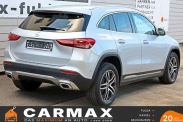 Mercedes GLA 200d — photo 14
