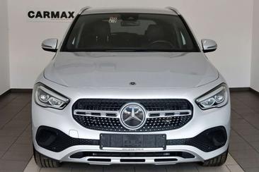 Mercedes GLA 200d — photo 21