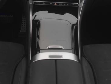 Mercedes GLC 300 D — photo 21