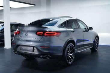 Mercedes GLC 300 D — photo 38