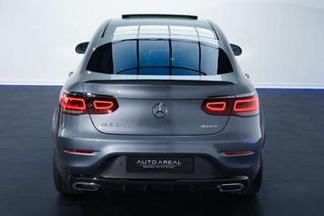 Mercedes GLC 300 D — photo 42