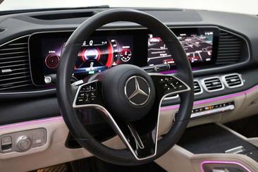Mercedes GLE 400 E — photo 10