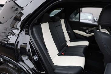 Mercedes GLE 400 E — photo 11