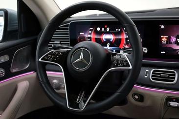 Mercedes GLE 400 E — photo 16