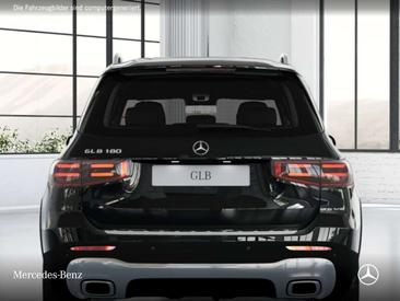 Mercedes GLB 180 — photo 6