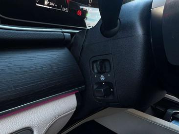 Mercedes GLE 400 E — photo 24