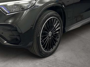Mercedes GLC 400 E — photo 7