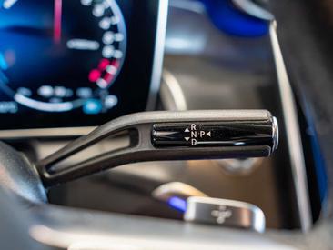 Mercedes GLC 400 E — photo 19
