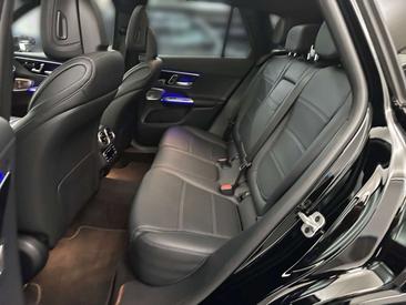 Mercedes GLC 400 E — photo 12