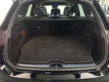 Mercedes GLC 400 E — photo 13