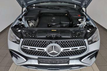 Mercedes GLE 400 E — photo 36