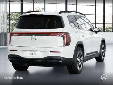 Mercedes GLB 250 — photo 3