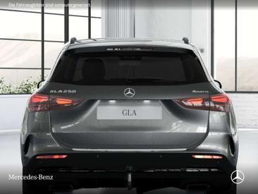 Mercedes GLA 250 — photo 6