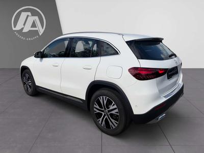Mercedes GLA 180