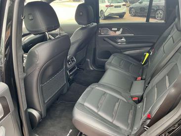 Mercedes GLS 63 4MATIC — photo 17