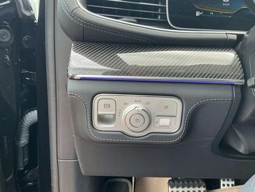 Mercedes GLS 63 4MATIC — photo 21