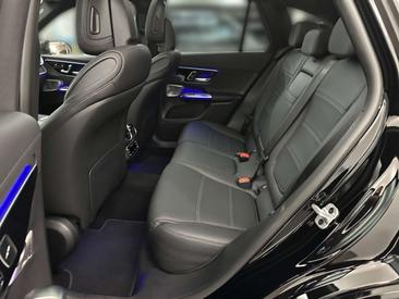 Mercedes GLC 400 E — photo 12