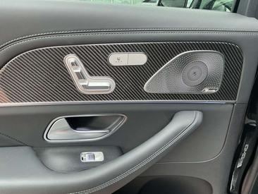 Mercedes GLS 63 4MATIC — photo 26
