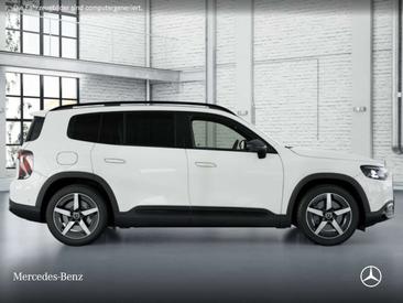 Mercedes GLB 250 — photo 19