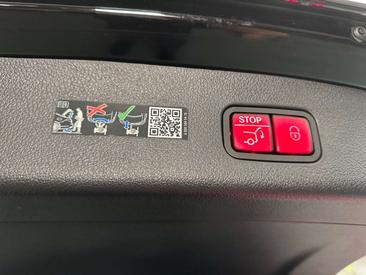 Mercedes GLC 400 E — photo 16