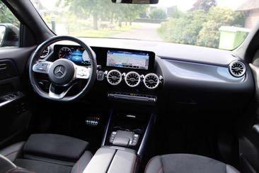 Mercedes GLA 250e — photo 7