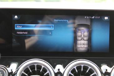 Mercedes GLA 250e — photo 11