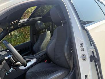 Mercedes GLE 400 E — photo 13