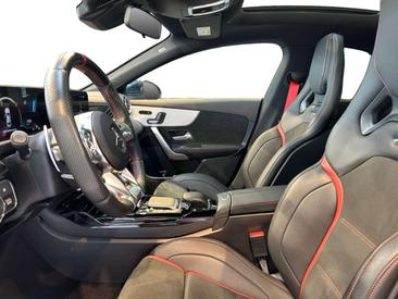 Mercedes CLA Berline 35 4MATIC — photo 7