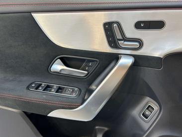 Mercedes CLA Berline 35 4MATIC — photo 16