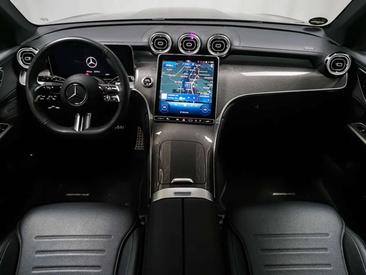 Mercedes GLC 400 E — photo 5
