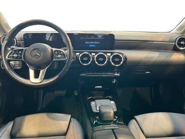 Mercedes CLA Berline 180 — photo 10